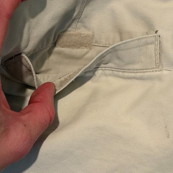 Columbia Men’s 7" Inseam Cotton Cargo Shorts - Tan Khaki - Size 34 - Picture 5 of 15